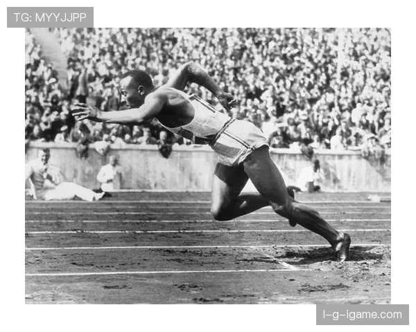 1936年柏林奥运:杰西·欧文斯百米夺冠撼动种族偏见 1936年柏林奥运:杰西·欧文斯百米夺冠撼动种族偏见