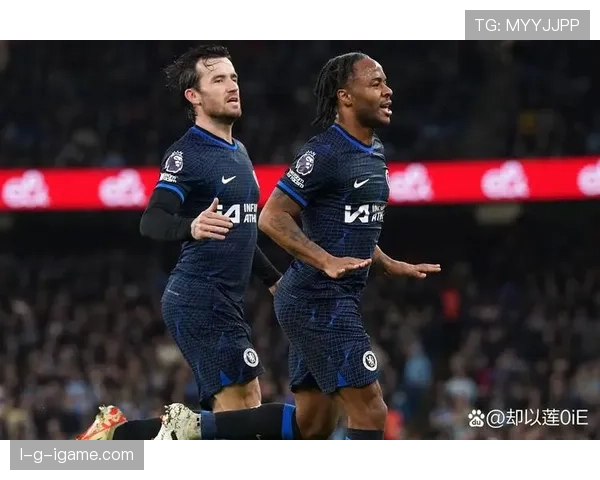 英超激战：曼城强势领跑，状态回升成夺冠关键