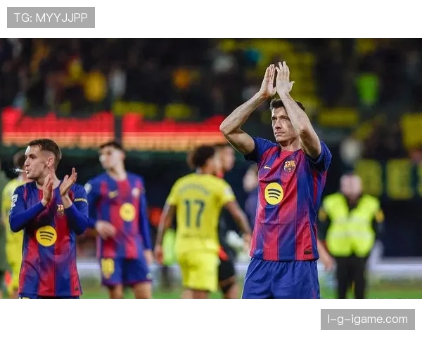 37岁莱万多夫斯基状态回暖，持续展现顶级竞争力